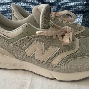 New Balance Men’s 997R Olive and Beige Athletic Shoes